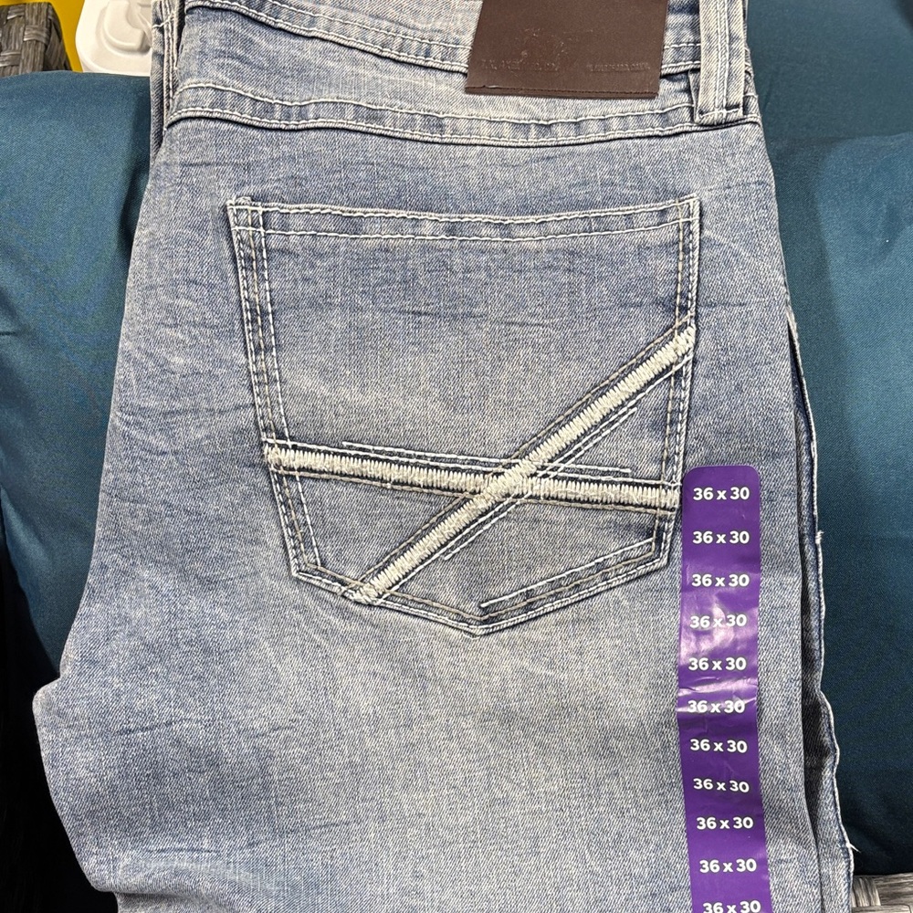 Stylish Men’s Axel Light Blue Jeans
